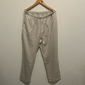 NWT Women’s Lands End Sport Knit wide leg lightweight pants - light stone